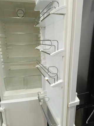 Nevera Liebherr con garantía y transporte