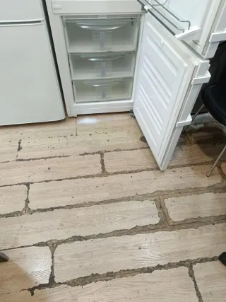 Nevera Liebherr con garantía y transporte