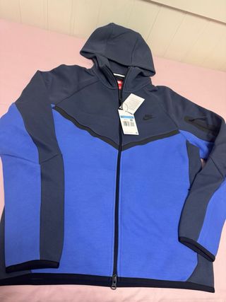 Chaqueta Nike Tech Fleece nueva