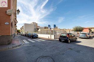 Local comercial en venta en San Miguel en Armilla