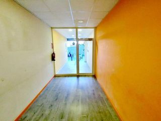 Local comercial en venta en Riu en Santa Coloma de Gramanet