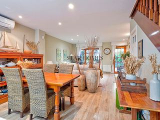 Casa adosada en venta en Montigalà -Sant Crist en Badalona