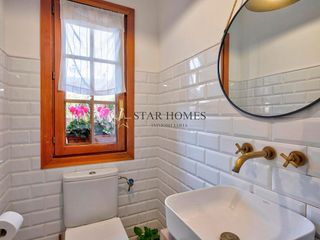 Casa adosada en venta en Montigalà -Sant Crist en Badalona