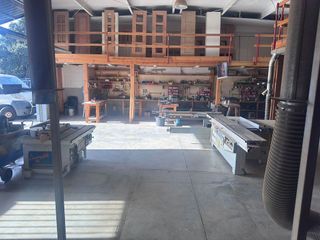 Nave industrial en venta en Sant Esteve Sesrovires