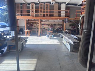 Nave industrial en venta en Sant Esteve Sesrovires