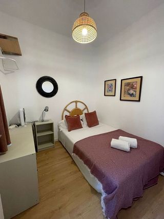 Ático en alquiler en Sant Antoni en Barcelona