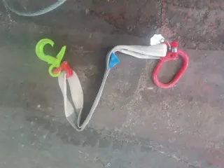 Polea y ganchos para grúa