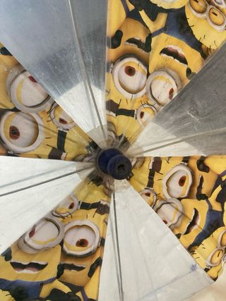 Paraguas Minions Azul y Amarillo