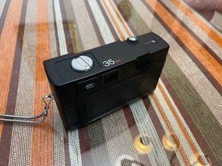 Cámara Hanimex 35SE Negra