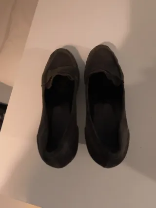 Zapatos de tacón Roberto del Carlos. Muy bueno