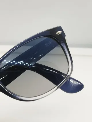 Gafas de Sol Ray-Ban New Wayfarer Polarizadas azul