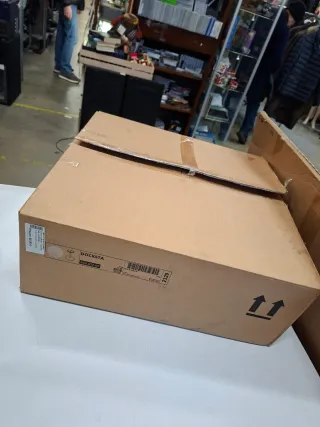 Tavolo Ikea DOCKSTA bianco