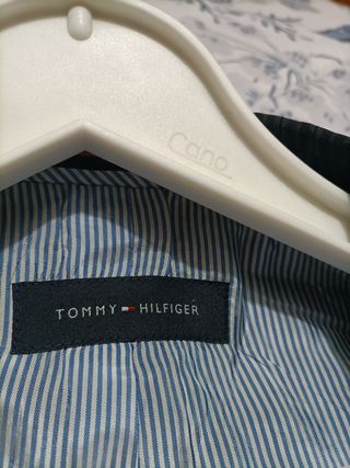 Americana Tommy Hilfiger Talla 52 Rayas