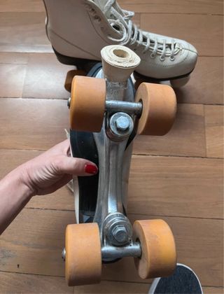 Patines Boomerang Talla 39 y protección manos