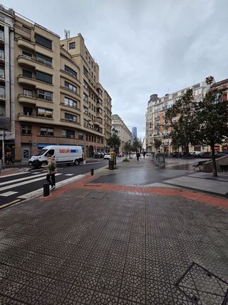 Local comercial en venta en Barrio de Abando en Bilbao