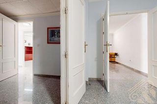 Local comercial en venta en Puerto de Garrucha en Garrucha