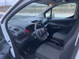 alquiler furgoneta Citroen berlingo