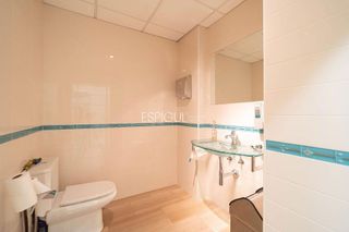 Oficina en venta en Empuriabrava en Castelló d´Empúries