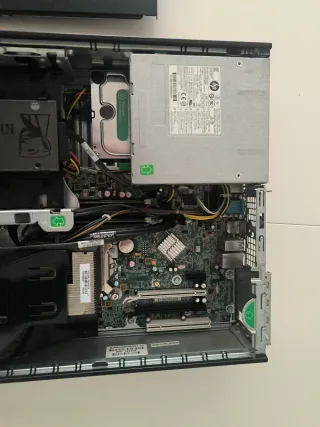 HP Compaq Elite 8300 SSF Ordenador con Windows 11