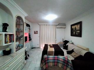 Casa adosada en venta en Centro en Bormujos