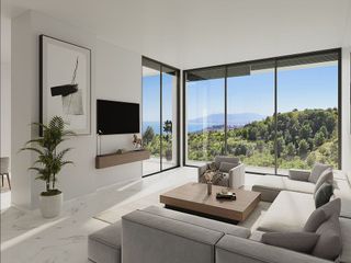 Terreno en venta en Pinares de San Antón en Málaga