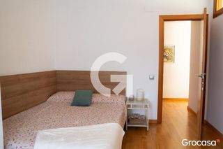 Dúplex en venta en Joc de la Bola - Camps d'Esports - Ciutat Jardí - Montcada en Lleida