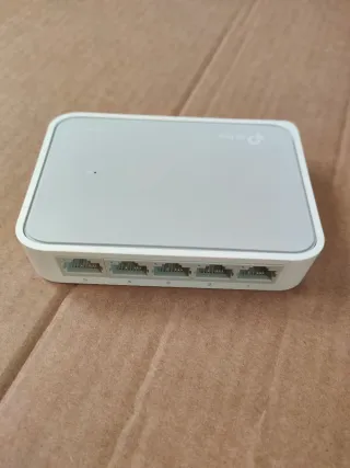 Switch TP-Link 5 puertos 10/100