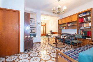 Piso en venta en Lucena