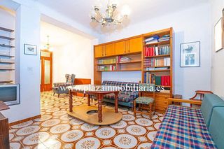 Piso en venta en Lucena