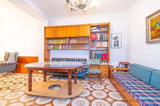 Piso en venta en Lucena