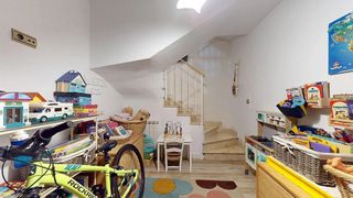 Casa adosada en venta en Poniente-Norte - Miralbaida - Parque Azahara en Córdoba