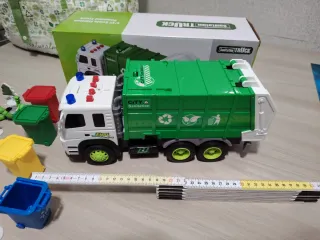 Camioncino giocattolo per bambini