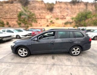Bandeja tras volkswagen golf 1.6 tdi serie 104934