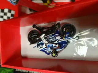 2 Motos Scalextric 1/32 Nuevas