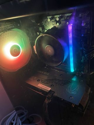 SUPRA GAMING PC Gamer Negra y Roja