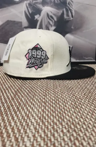 Gorra New Era 59Fifty Flores Talla 7.1/2