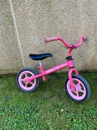 Bicicleta Chicco sin pedales rosa