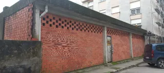 Venta de bajo comercial