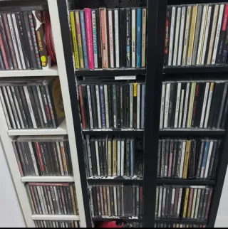 Estantería NEGRA Madera CDs/DVDs Regulable