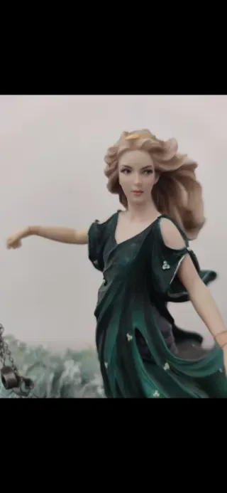 Figurina fata Melanie Delon