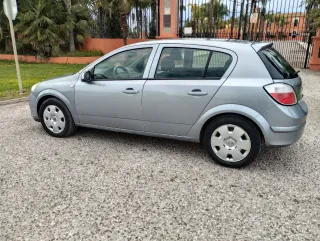 Opel Astra 2005
