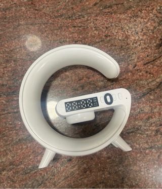 Torre de carga inalámbrica con luces