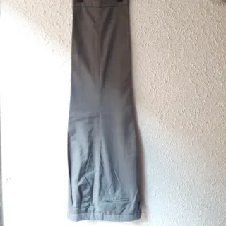 Traje de hombre gris  C