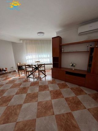 Piso en venta en Zona Piscinas en Burriana