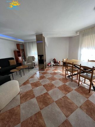 Piso en venta en Zona Piscinas en Burriana