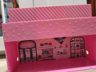Casa de muñecas LOL Glitter con accesorios
