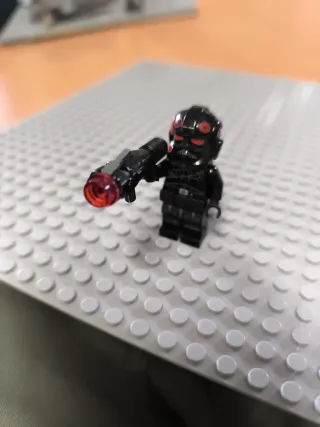 Minifigura Lego Inferno Squad Agent