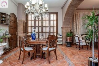 Chalet en venta en Ogíjares