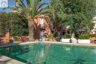 Chalet en venta en Ogíjares