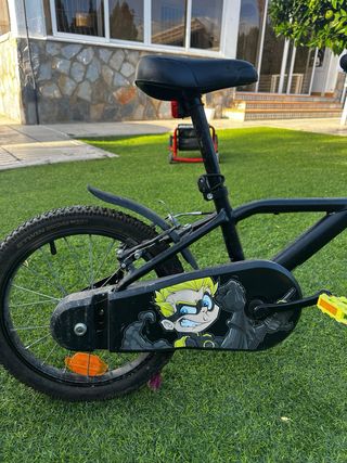 Bicicleta infantil B'Twin 6 años.